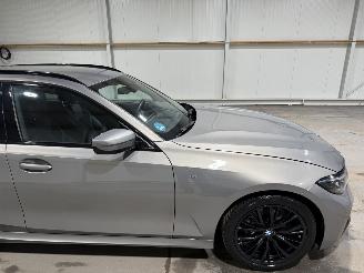 BMW 3-serie 318i 115kW Automaat picture 14