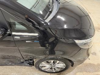 Mercedes EQV 300 90kWh 150kW Avantgarde Burmester Volleder picture 20