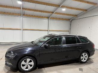 Skoda Superb 1.6TDI 88kW Automaat Style Business picture 9