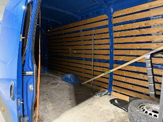 Iveco Daily 2.3d 85kW Automaat H3 picture 22