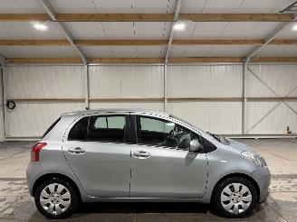 Avarii autoturisme Toyota Yaris 1.3VVTi 64kW Automaat Airco Sol MMT 2006/4