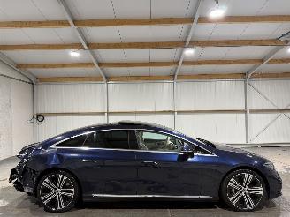 damaged passenger cars Mercedes EQS 580 108kWh 385kW 4-Matic Luxury Line RearAxleStearing Pano 2022/9