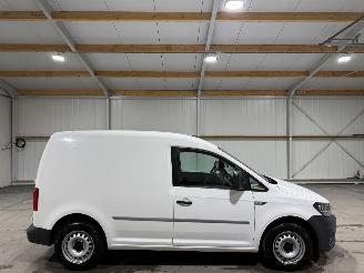 krockskadad bil bedrijf Volkswagen Caddy 2.0TDI 55kW BMT Trendline 2016/7