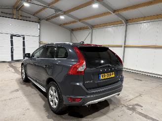 Volvo Xc-60 2.4D5 151kW Automaat AWD Summum picture 12