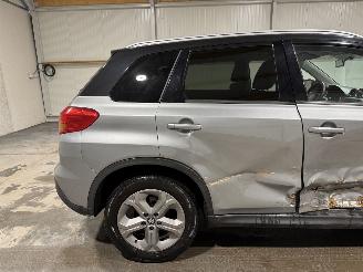 Suzuki Vitara 1.6 88kW Camera Exclusive picture 18