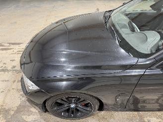 BMW 3-serie 320i 135kW Automaat Schuifkantel M Sport Edition picture 17