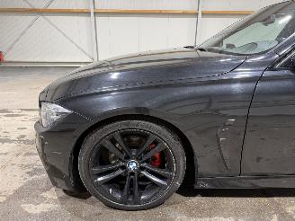 BMW 3-serie 320i 135kW Automaat Schuifkantel M Sport Edition picture 15