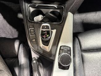 BMW 3-serie 320i 135kW Automaat Schuifkantel M Sport Edition picture 38