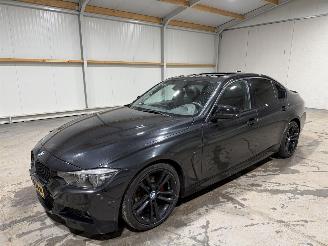 BMW 3-serie 320i 135kW Automaat Schuifkantel M Sport Edition picture 9