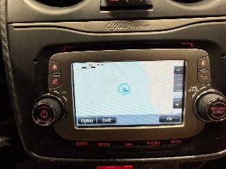 Alfa Romeo MiTo 0.9TwinAir 73kW Exclusive picture 16