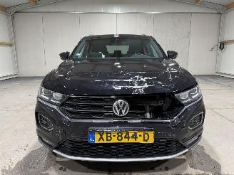 Volkswagen T-Roc 1.0TSI 85kW Sport picture 23