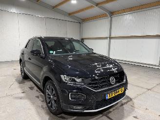 Volkswagen T-Roc 1.0TSI 85kW Sport picture 3