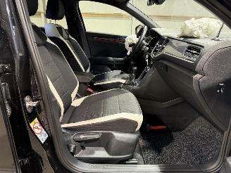 Volkswagen T-Roc 1.0TSI 85kW Sport picture 39
