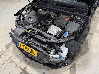 Mercedes A-klasse 200 120kW Automaat Launch Edition Premium Plus picture 19