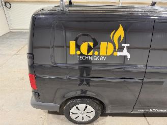 Volkswagen Transporter 2.0TDI 81kW L2H1 Comfortline picture 32