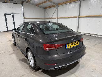 Audi A3 LIMOUSINE 1.6TDI 81kW Automaat Sport Line S picture 12
