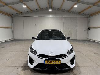 Kia Ceed 1.5T-GDI 103kW Automaat Pano GT-Plusline picture 4