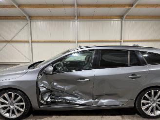 Volvo V-60 2.0T5 180kW Automaat Summum Schuifkantel picture 13