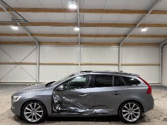 Volvo V-60 2.0T5 180kW Automaat Summum Schuifkantel picture 8