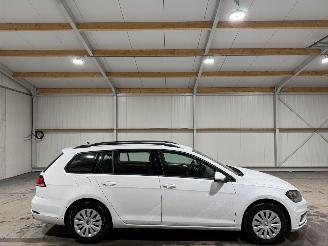 uszkodzony samochody osobowe Volkswagen Golf 1.6TDI 85kW Automaat Trendline 2018/3