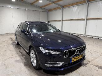Volvo V-90 2.0T5 187kW Automaat Inscription Pano picture 3