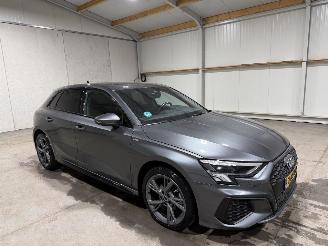 Audi A3 SportBack 30TFSI 81kW Automaat S Edition picture 2