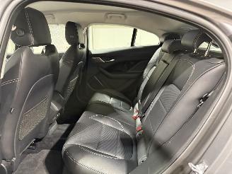 Jaguar I-Pace 90kWh 235kW EV320S Business Pack picture 37