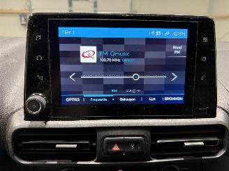 Citroën Berlingo 1.5BlueHDI 55kW Control picture 16