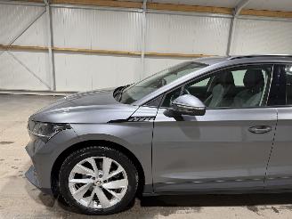 Skoda Enyaq 60kWh 132kW IV60 Pano picture 13