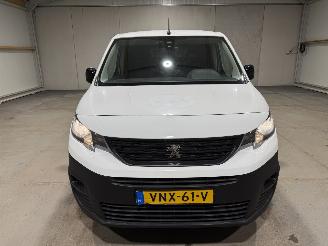 Peugeot Partner 1.2PT 81kW Premium picture 4