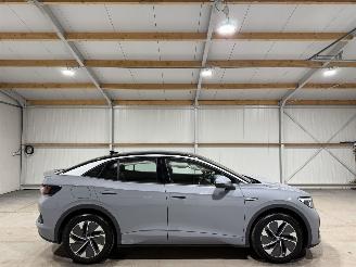 krockskadad bil auto Volkswagen ID.5 77kWh 150kW Pro 2022/12