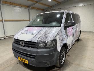 Volkswagen Transporter 2.0TDI 62kW 9P. Airco L2H1 Trendline 9Persoons picture 10