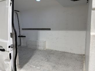 Volkswagen Crafter 35 2.0TDI 103kW Koelwagen L3H3 Comfortline picture 42