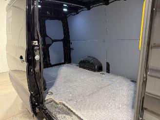 Volkswagen Crafter 2.0TDI 130kW  Automaat L3H3 Camera 75 EDITION picture 51