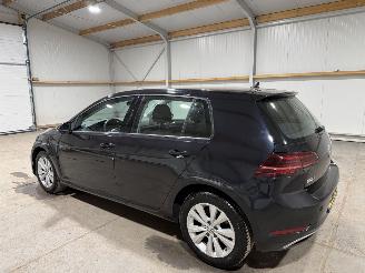 Volkswagen Golf 1.0TSI 85kW Clima Comfortline Business picture 11