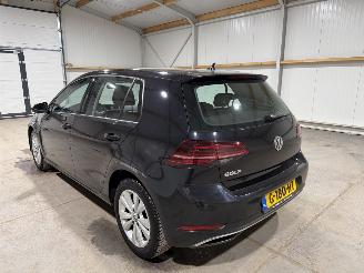 Volkswagen Golf 1.0TSI 85kW Clima Comfortline Business picture 12