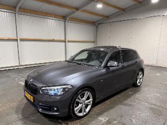 BMW 1-serie 118i 100kW Automaat Edition M Sport Shadow High Executive picture 9