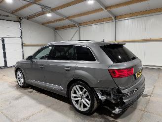 Audi Q7 3.0TDI 160kW Ultra Quattro Pro Line S 7Persoons picture 11