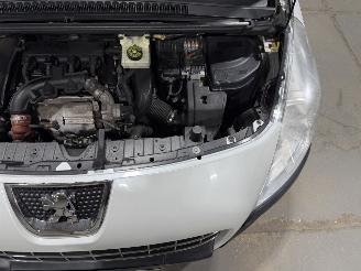 Peugeot 3008 1.6THP 115kW Automaat Active Pano picture 27