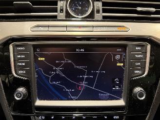 Volkswagen Passat 1.6TDI 88kW Automaat Business Edition R Pano picture 20