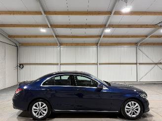 Unfallwagen Mercedes C-klasse 200d 118kW Camera Clima 2019/2