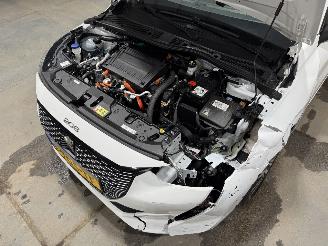 Peugeot e-208 50kWH 100kW Active picture 27