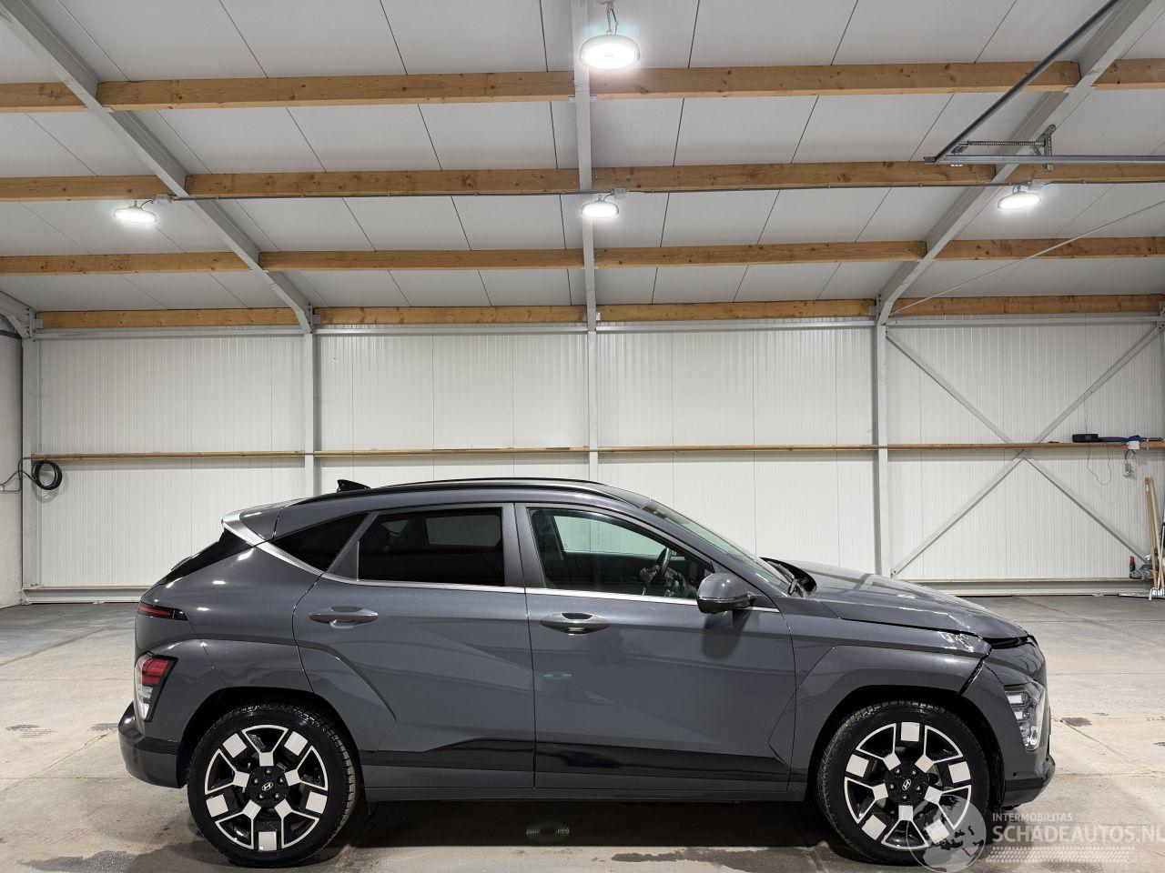 Hyundai Kona 65.4 kWh 160kW Premium Electric