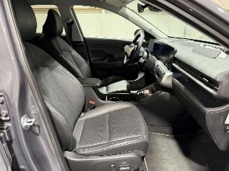 Hyundai Kona 65.4 kWh 160kW Premium Electric picture 40