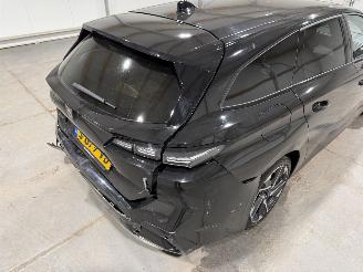 Peugeot 308 SW 1.2PT 96kW Allure Pack Business picture 21