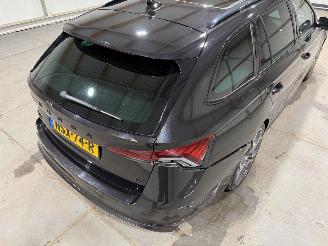 Skoda Octavia RS 1.4TSI iv 110kW Automaat PHEV Business PANO picture 23