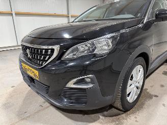 Peugeot 3008 1.2PT 96kW Blue Lease Executive picture 24