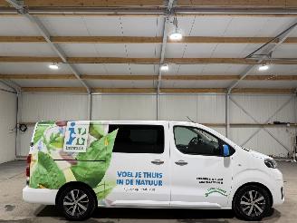 krockskadad bil bedrijf Toyota Proace 75kWh 100kW D.C.  Worker Extra Range Innovator DC 2021/7