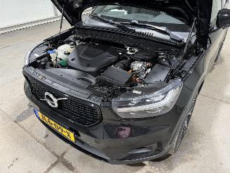 Volvo XC40 1.5T5 Hybrid 132kW Recharge R-Design picture 27