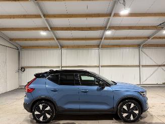 krockskadad bil auto Volvo XC40 82kWh Extended Range 185kW Single Motor Core 2023/10
